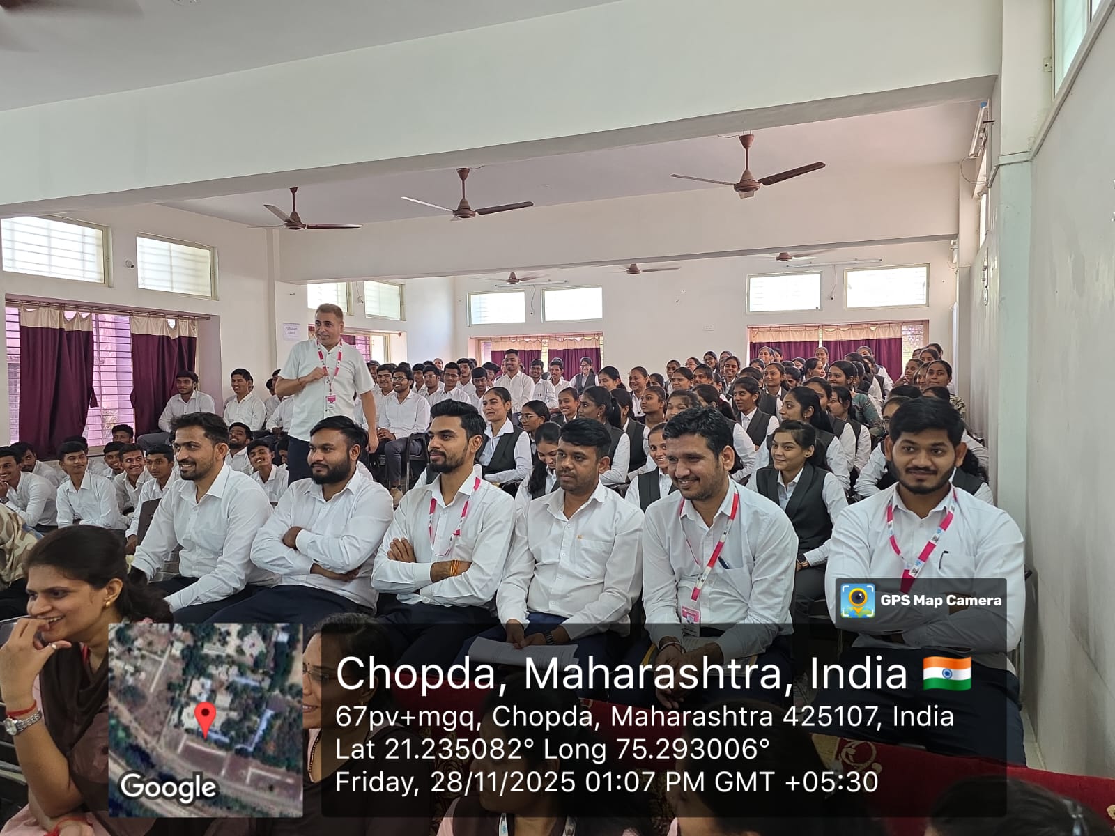 A One-Day Workshop on “Academic Knowledge and Hydroponic Skill Development” was successfully conducted on 28/11/2025 at Smt. Sharadchandrika Suresh Patil College of Pharmacy, Chopda, under the IQAC Ce